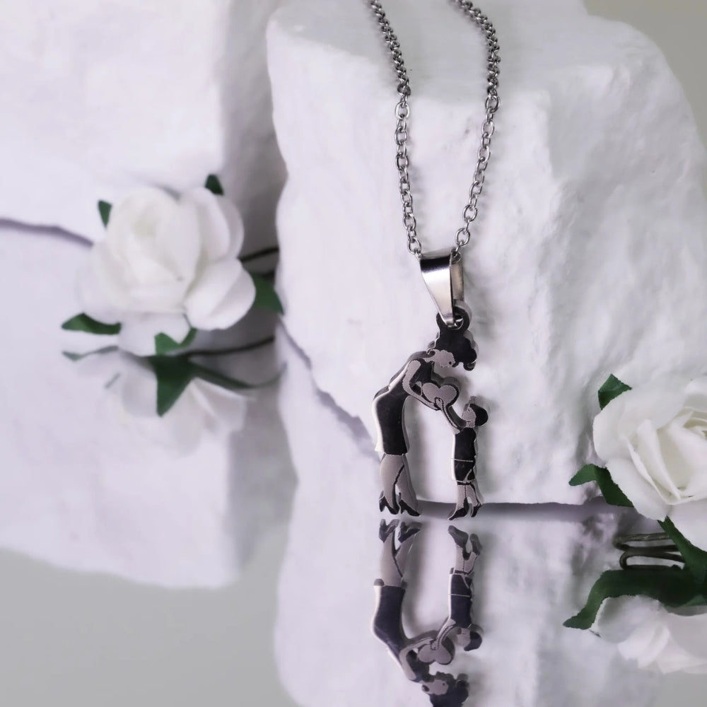 La Collana del Legame Materno